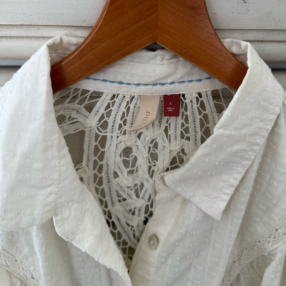Anthropologie Pilcro Lace Fairy Crochet Back Button Shirt - Picture 7 of 8